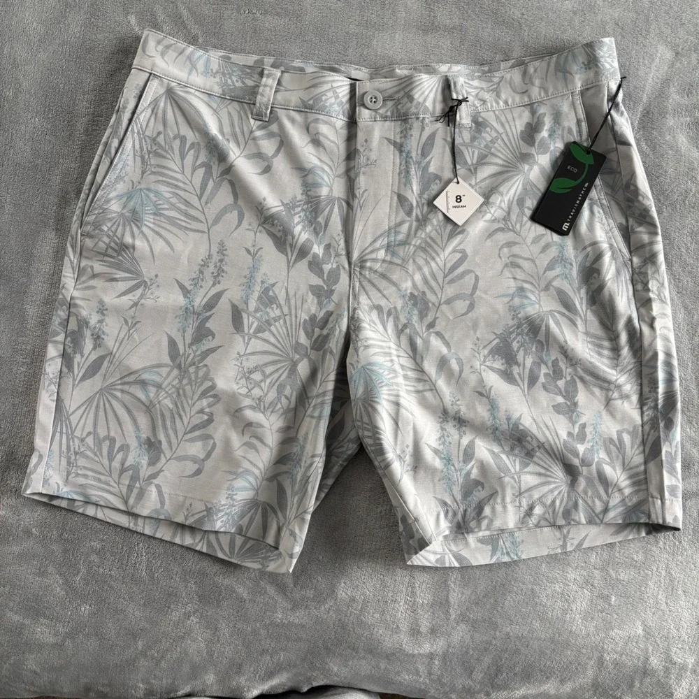 TravisMathew Coastal Canyon Floral Print Golf Shorts, Mens Size 32-34-38, NWT